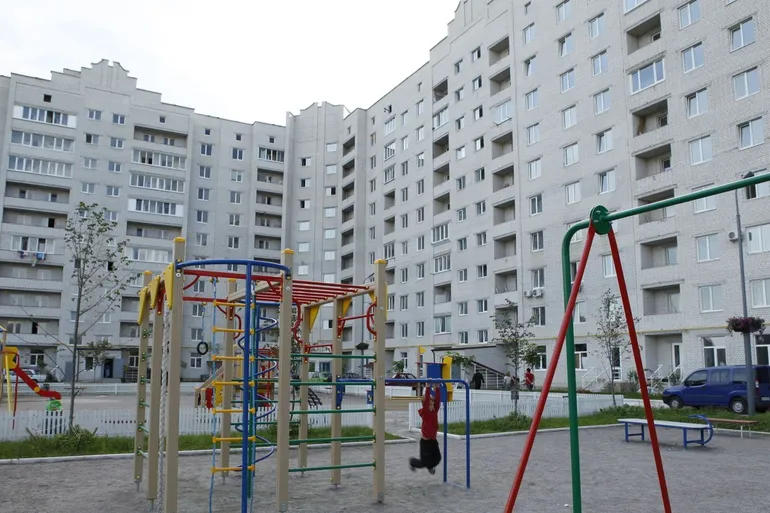 ЖК вул. Головатого, 20 дитячий майданчик