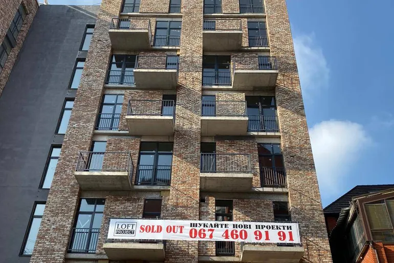 Клубний будинок на Південній, 4-8 б