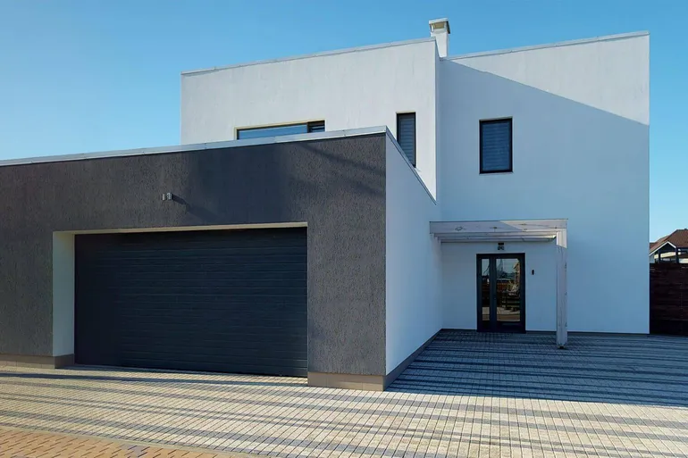 КМ На Щасливій