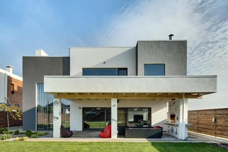 КМ На Щасливій