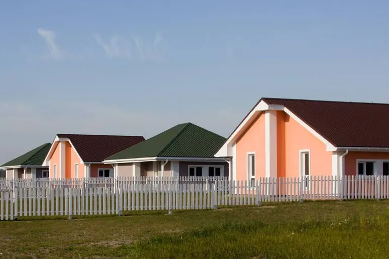 КМ Ясний