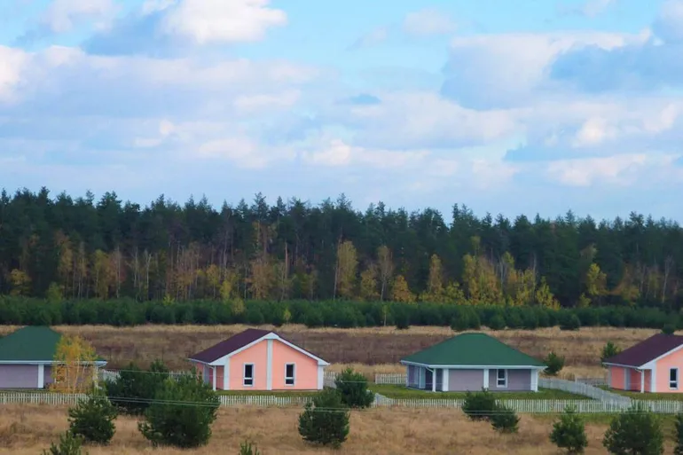 КМ Ясний