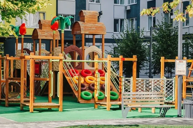 ЖК Синергия-3 детская площадка