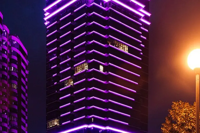 ЖК Jack House будинок ввечері