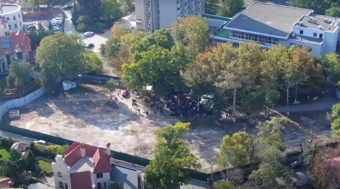 ЖК Пространство на Літературній