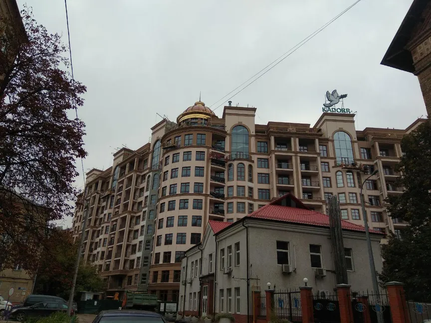 ЖК 52 Жемчужина (ex Pechersk Plaza 52)