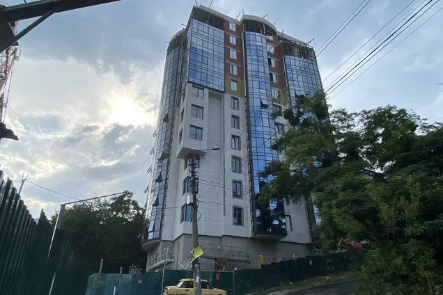 Апеляційний суд визнав незаконним будівництво "Будинку Білозір"