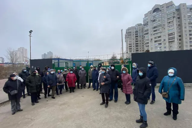 Киевляне активно выступают против строительства ЖК по ул. Драгоманова, 31з