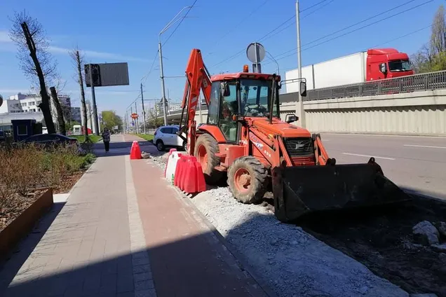 Забудовник ЖК Сан-Франциско без дозволів зруйнував велосипедну доріжку