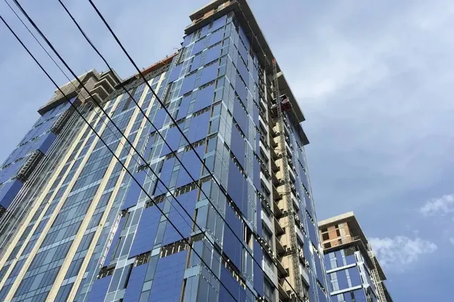 ЖК Edelweiss House: строительство, которому не мешают проблемы с землей