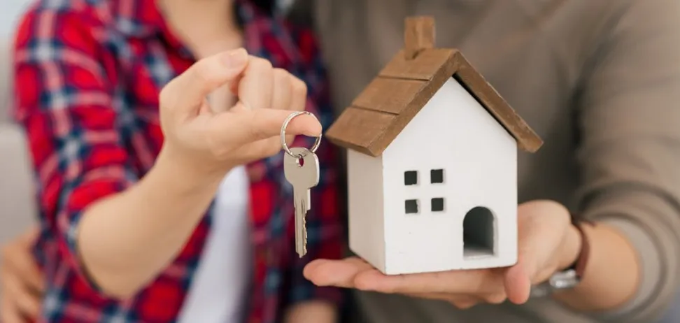 Активность рынка вторичной недвижимости за год упала на 67%