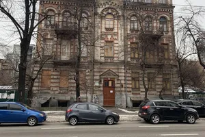 ЖК біля будинку Саксаганського: інтереси забудовника захистять юристи Київради