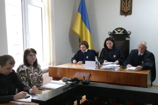Франківський забудовник захотів відібрати квартиру у бойової медикині