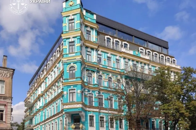 Суд зобов’язав укласти охоронний договір на історичний будинок у центрі Києва