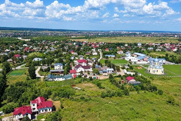 Масштабна забудова під Франківськом: населення Драгомирчан зросте в 11 разів