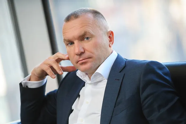 Відомий столичний забудовник потрапив у ДТП