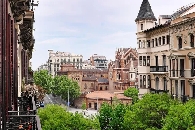 Барселона розглядає обмеження на купівлю житла для іноземців