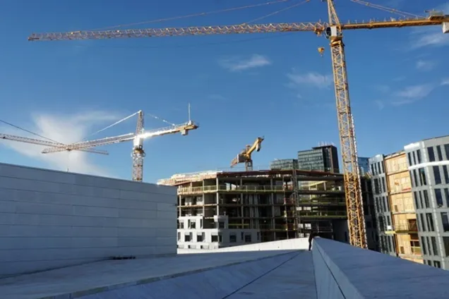 У Франківську забудовник зі скандальною репутацією розпочав нове будівництво