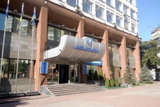 "Київміськбуд" відновив роботи на семи житлових комплексах