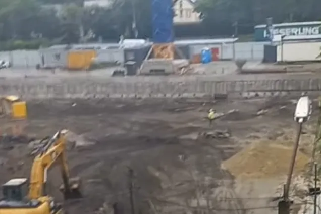У Львові мешканці скаржаться на перекриття дороги через будівництво ЖК